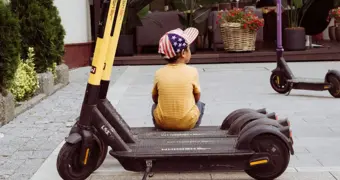 В Казахстане электросамокаты получат свои «паспортные данные»: госномера станут обязательными с 1 июля