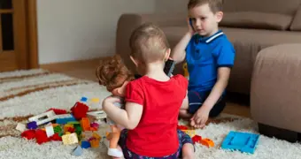 Нас били –  и мы выросли нормальными: психолог из Актау высказалась о гранях воспитания и вреде страха