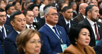 Токаев выступил с обращением и призвал казахстанцев сохранять спокойствие