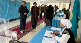 Жители Мангистау активно идут на участки референдума