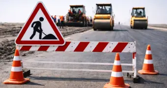 Один из участков дорог закрыли для проезда в Актау