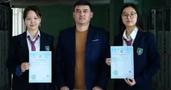 Солнечные батареи в школах Актау: проект получил авторское право