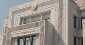 Конституционный суд Казахстана поставил точку в деле о доступе супругов к банковским счетам