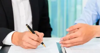 Уволить сотрудника в Казахстане станет практически невозможно: Сенат принял закон