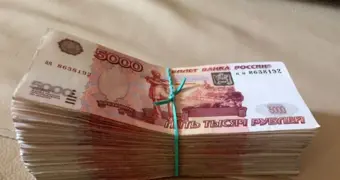 Рубли на выезд — под запретом: Россия ужесточила вывоз наличных и золота в Казахстан