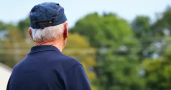 Обычная прививка может снизить риск деменции: что выяснили ученые