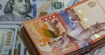 Финансист назвал две роковые ошибки казахстанцев с деньгами