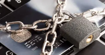 Люди в панике: массовая блокировка счетов в казахстанских банках - карты заблокированы без объяснений