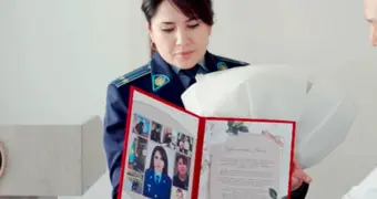 Казахстанская Моника Беллуччи: подполковник полиции из Актау Саидова Лейла вышла на пенсию