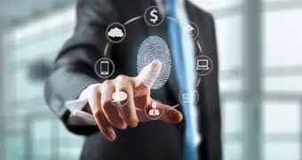 Банки Казахстана будут «смотреть в лицо» клиентам по новым правилам: что это значит для клиентов