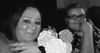 Мужчина выстрелил в беременную женщину, которая посигналила ему на парковке