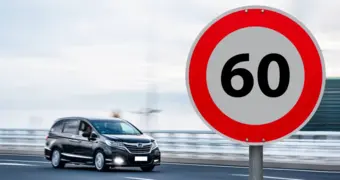 За превышение скорости в Казахстане теперь отправляют в СИЗО на 15 суток