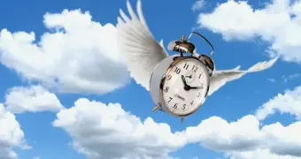Ученые выяснили, почему с возрастом время начинает «бежать быстрее»