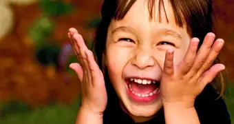 Что происходит с телом во время смеха: простой механизм, который работает как «перезагрузка»