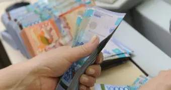 Минимальная зарплата в Казахстане может вырасти почти вдвое