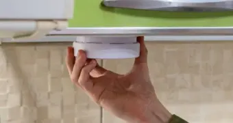 Жителям Мангистау напомнили об обязательной установке дымовых извещателей