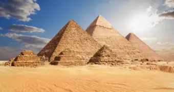 Пирамиду Хеопса строили не рабы: ученые уточнили, как возводили древнее чудо света