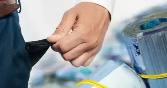 Пенсионеры в Казахстане массово объявляют себя банкротами