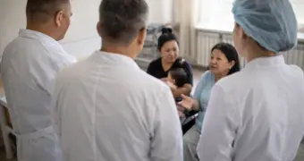 Скандал в детской больнице Актау: власти сообщили о результатах проверки