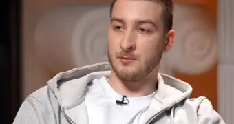 Сын Плющенко объяснил, почему не называет его отцом