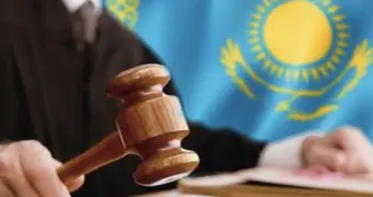 Как десять безработных казахстанцев заставили весь город оплачивать свои развлечения