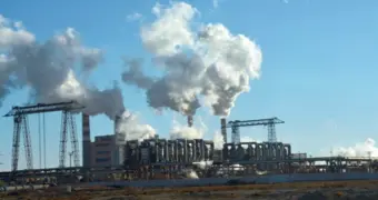 В Актау на МАЭКе двое работников получили ожоги соляной кислотой