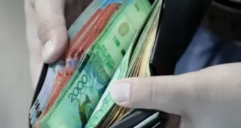 В Казахстане фиксируют резкий возврат к наличным расчетам: причины