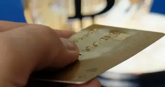 С 1 мая тенге получит «соседа»: Казахстан официально вводит правила для новой формы активов