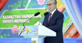 Касым-Жомарт Токаев поздравил казахстанцев с Днем единства народа Казахстана