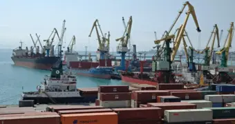Больше не только поезда: «Казахстан темир жолы» официально выходит в открытое море