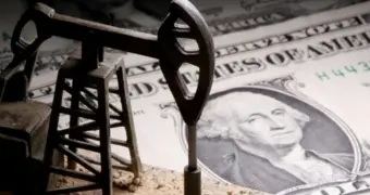Нефтяное похмелье: что произойдет с зарплатами и соцвыплатами в Казахстане, когда цены на сырье рухнут