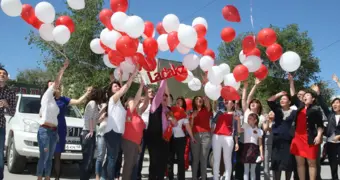 30 лет «Ладе»: от свинцовых строк до цифровой эпохи