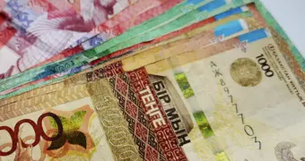 Список купюр, которые перестанут принимать в Казахстане