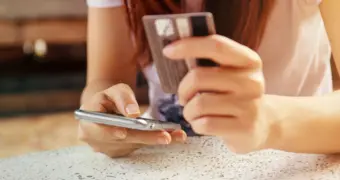 С 17 мая за перевод в 2 000 000 тенге в Казахстане придется «платить» своим лицом