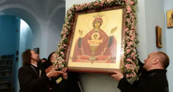 В РПЦ назвали икону, к которой чаще всего идут с просьбой спасти от алкоголизма