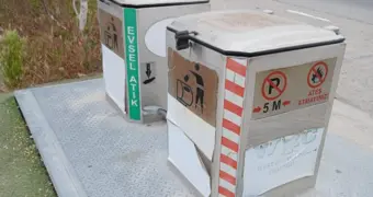Громко открылись, бесславно закрылись — подземные контейнеры не работают на набережной Актау