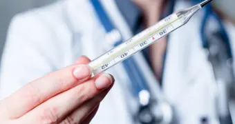 Мужчина выжил с температурой тела 46,5 °C: врачи назвали это медицинским чудом