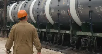 Цены вверх или пустые АЗС: Казахстан может лишиться ГСМ из-за новых ограничений России