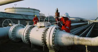 В Казахстане обсуждают строительство нефтепровода по дну Каспия