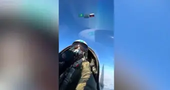 Казахстанский пилот показал уникальное видео сопровождения Путина под песню «Матушка-земля»