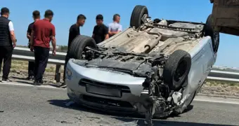 Грузовик не уступил дорогу: автомобиль перевернулся близ Актау