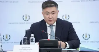 Казахстан не станет тратить «взрывные» нефтедоллары Ближнего Востока: решение Нацбанка