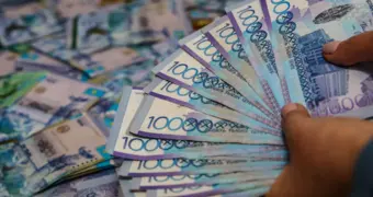 Не в кредит, а безвозвратно: как казахстанцам получить 1,73 млн тенге от Минтруда уже с 24 июня