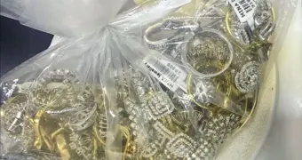 Пыталась провезти золото в интимном месте: на таможне в Мангистау пресекли необычную контрабанду