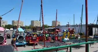Предпринимателям разрешено продолжить свою деятельность на территории парка «Акбота» в Актау