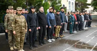 3000 казахстанцев отправят в казармы на месяц: кто в списке и какие штрафы для уклонистов?