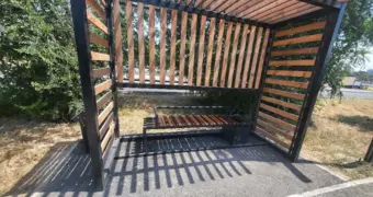 Чиновники объяснили странную конструкцию в зонах отдыха Актау