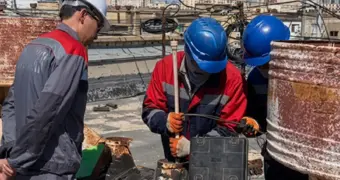 Злостным неплательщикам в Актау ставят заглушки в канализацию