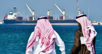 Саудовская Аравия рекордно за 26 лет снизила цены на нефть