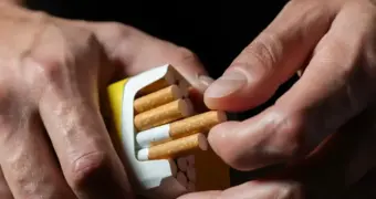 Четырехзначный ценник: Минфин готовит неприятный сюрприз для курильщиков в Казахстане